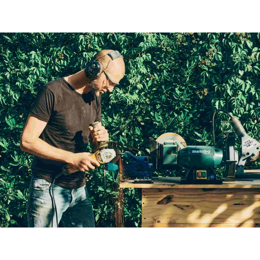 Couteau de cuisine artisanal en bois stabilisé fabriqué en Savoie par Jean Dufour