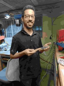 Création d’un couteau artisanal en Savoie, guidée par un coutelier