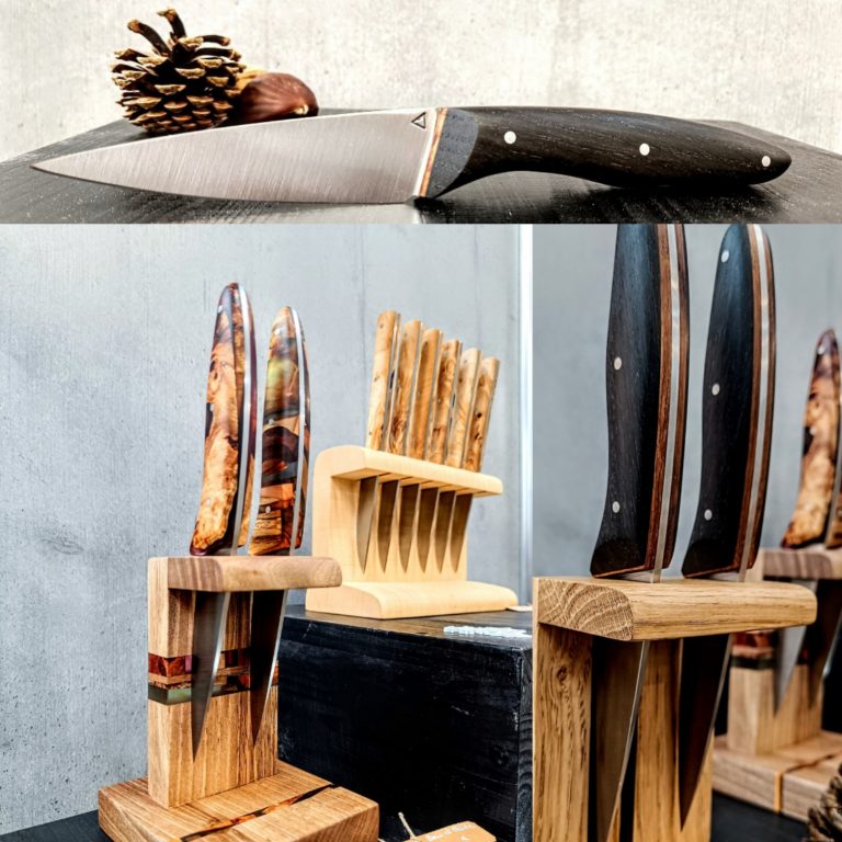 Service de couteaux artisanaux modèle n°5 avec présentoir fabriqué à la Coutellerie Bermudes près de Chambéry en Savoie, création artisanale réalisée dans les Alpes.